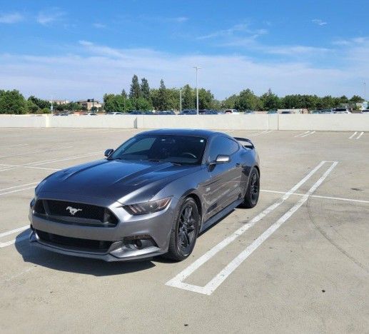 2017 Ford Mustang