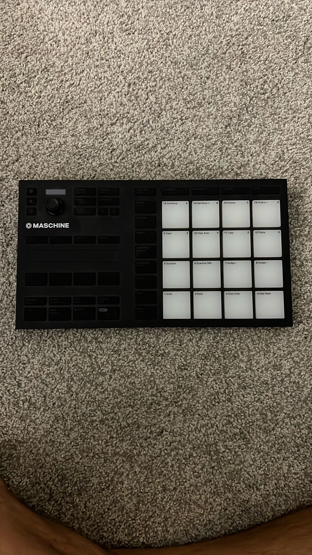 Native Instruments Maschine MK3 Mikro