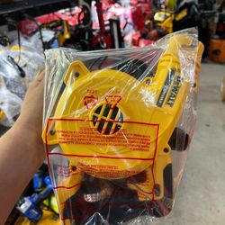 DEWALT 20V CORDLESS COMPACT BLOWER $150