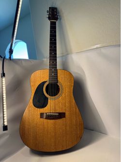 Samick 6 string acoustic guitar LW-015/LH