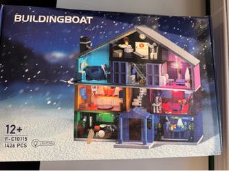Taylor Swift Lover House Building Set – New in Box (1426 Pieces)