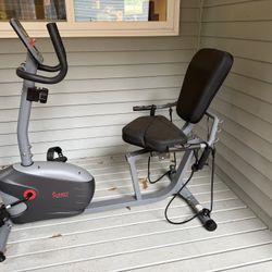 Sunny Health & Fitness Smart Heavy-Duty Recumbent Bike w/Wide Cushioned Seat & Back