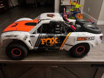 Traxxas UDR