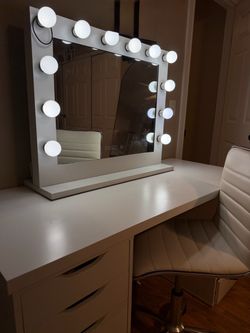 vanity set
