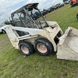 Bobcat Necesita Mecanino 