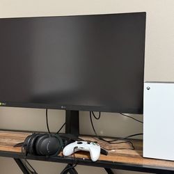 FOR SALE!!: Xbox Series X (DIGITAL VERSION) ALL INCLUDED