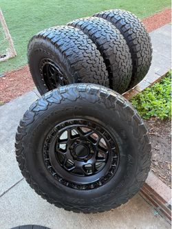 Kmc Chevy Silverado 1500 wheels and tires rims