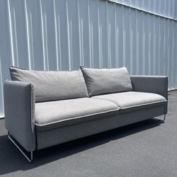 🚚FREE DELIVERY🚚 Luonto Flipper Full XL Sleeper Sofa, Grey Couch