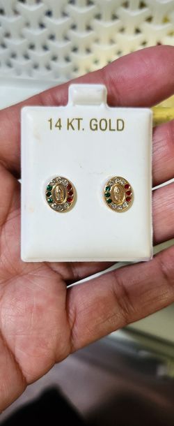 beautiful new solid 14k virgin gold screw back earrings