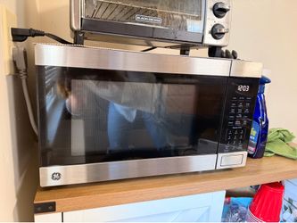 Stainless steel GE Microwave