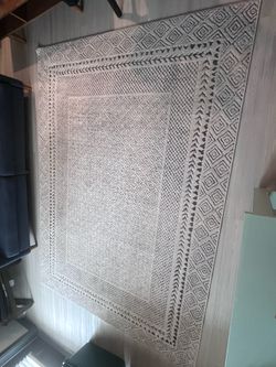 Area rug