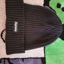 Supreme Benie 