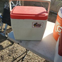 Carry On  Ice Chest Cooler By Coleman 36 Quarts  I ASK  $20.00