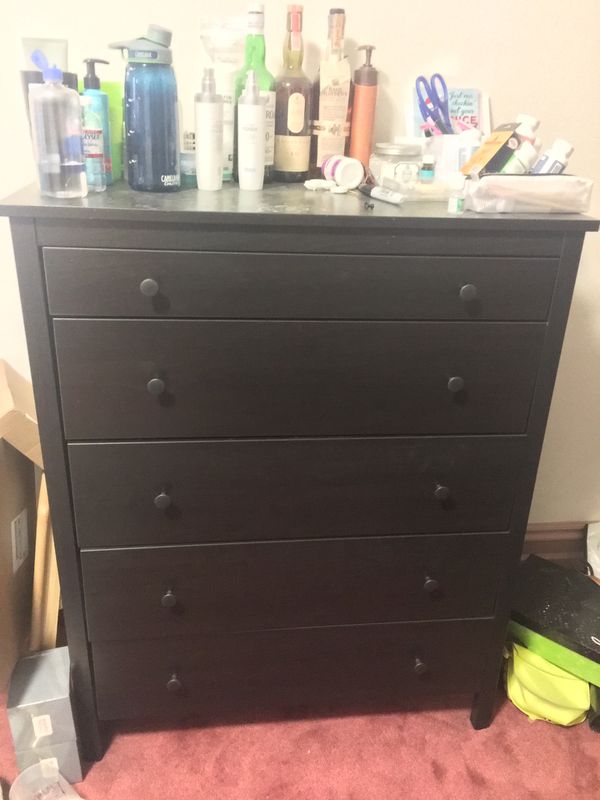 Koppang Ikea 5 Drawer Dresser In Great Condition For Sale In San