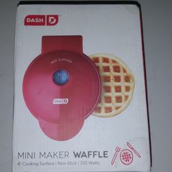 Mini waffle maker 