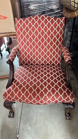 Vintage Mid-Century Arm Chair Fireside Reading Ornate Wood