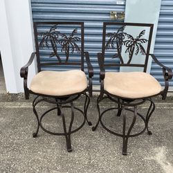  Very Nice Bar Stools