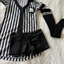 SPIRIT HALLOWEEN WOMENS REFEREE COSTUME SIZE SMALL My Game My Rules Ref Costume