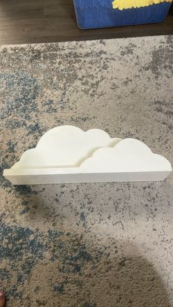 White Cloud-Shaped Wall Shelf