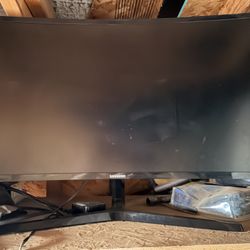 Samsung 27” Curved Monitor Retails For $160
