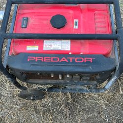 PREDATOR 8750 Watt Open-Frame Inverter Generator 