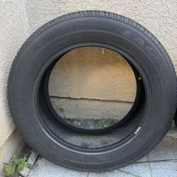 $70 Good Year Used Tire 225.60R18