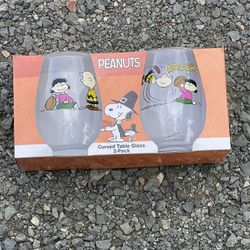 Snoopy Curved table glass