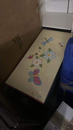 Toy box