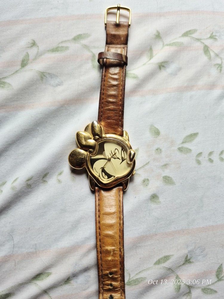 Vintage 1990 Disney Minnie Mouse Watch