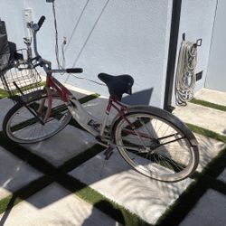 Womens Schwinn Legacy Bike