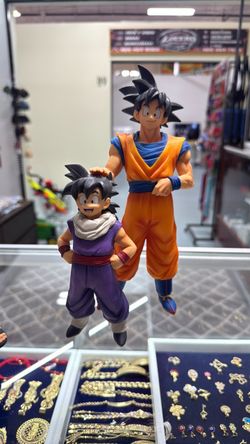 Dragon Ball Z Goku and Gohan Figure Set