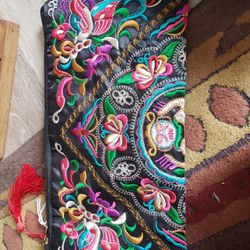 Embriodered Hand Bag