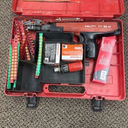 Hilti DX36M Powder Actuated Concrete Nail Stud Gun Tool With Case 