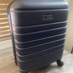 Rolling Suitcase 