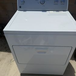 White Kenmore dryer 
