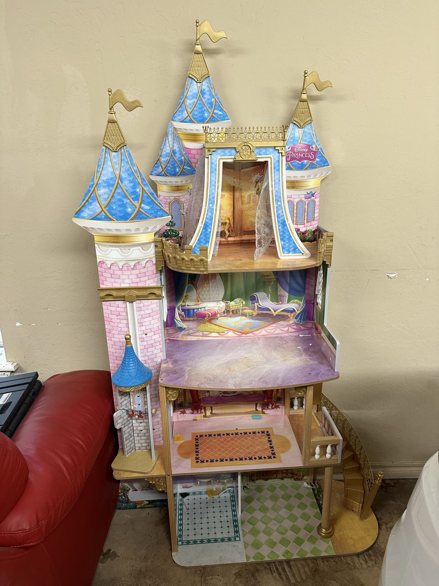 Kidkraft Disney Princess Royal Celebration Dollhouse