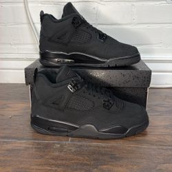 Jordan 4 Black Cat