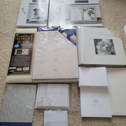 2 Black Scrapbook Albums 12x12 Brand New for Sale in Agua Dulce, CA -  OfferUp