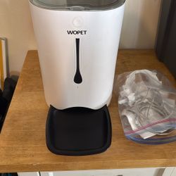 Automatic Dog Food Feeder