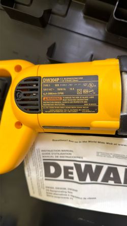 Dewalt Reciprocating Saw DW304P - like new