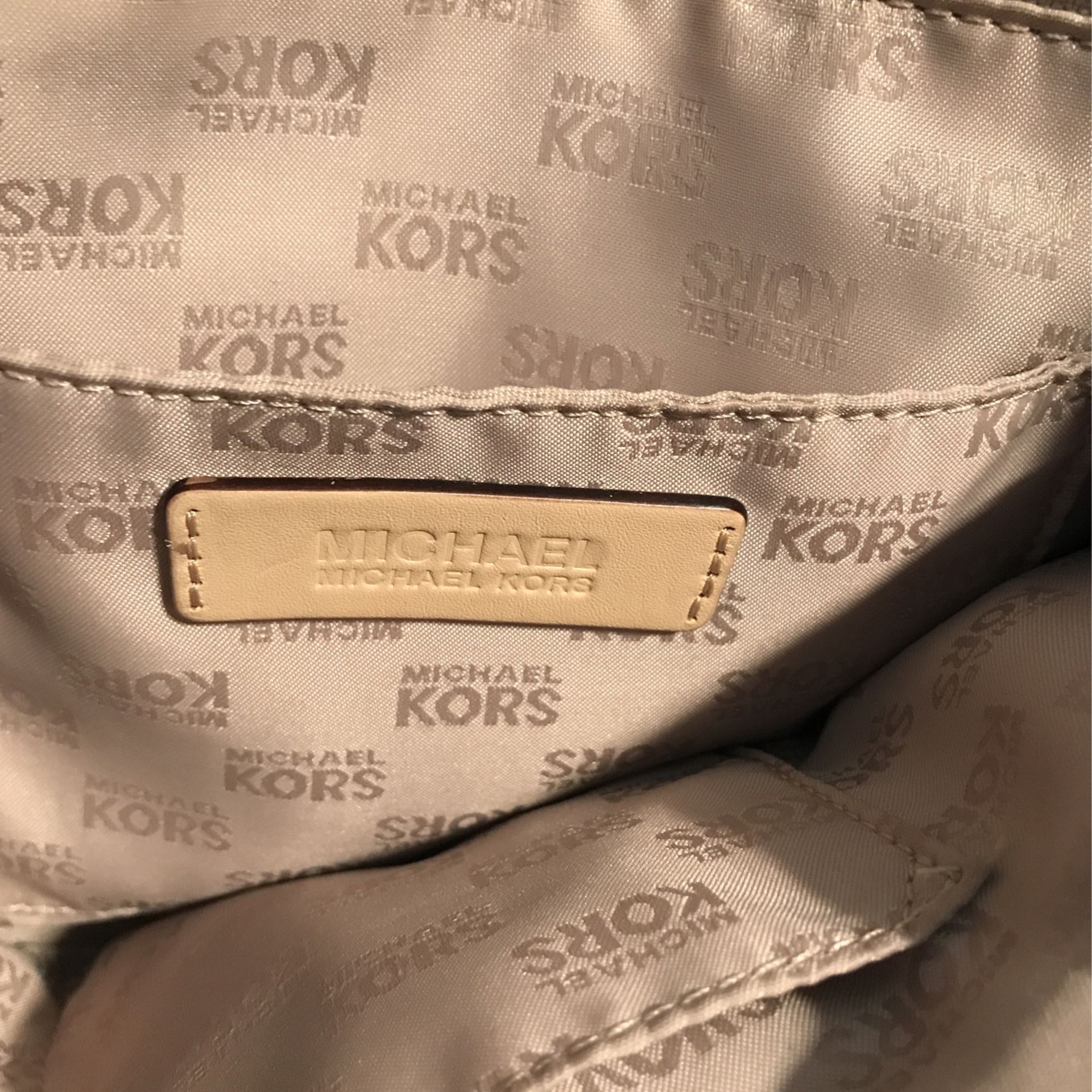 Leather Michael Kors Purse Good Condition