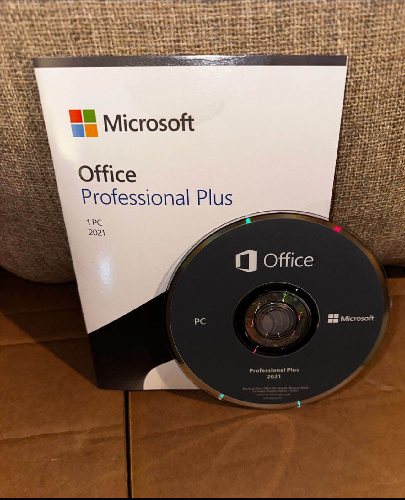 Microsoft Office 2021 Pro Professional Plus USB Flash Package & Activation Key