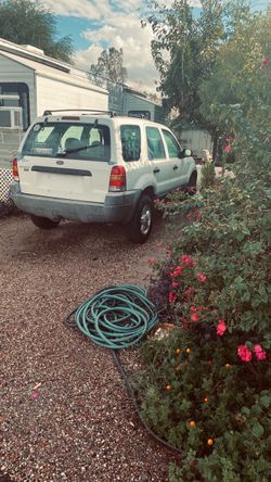 2001 Ford Escape
