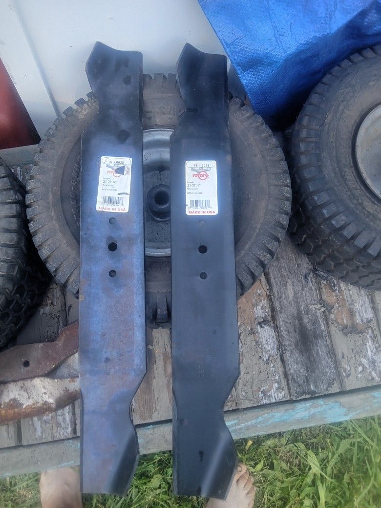 Misc New Lawn Mower Blades(Please Read Description in Full