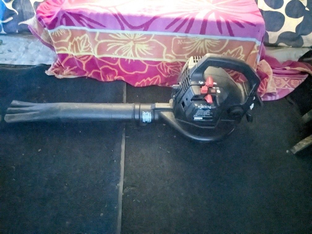 4 - Sale Table Saw , Craftsman Gas Blower 