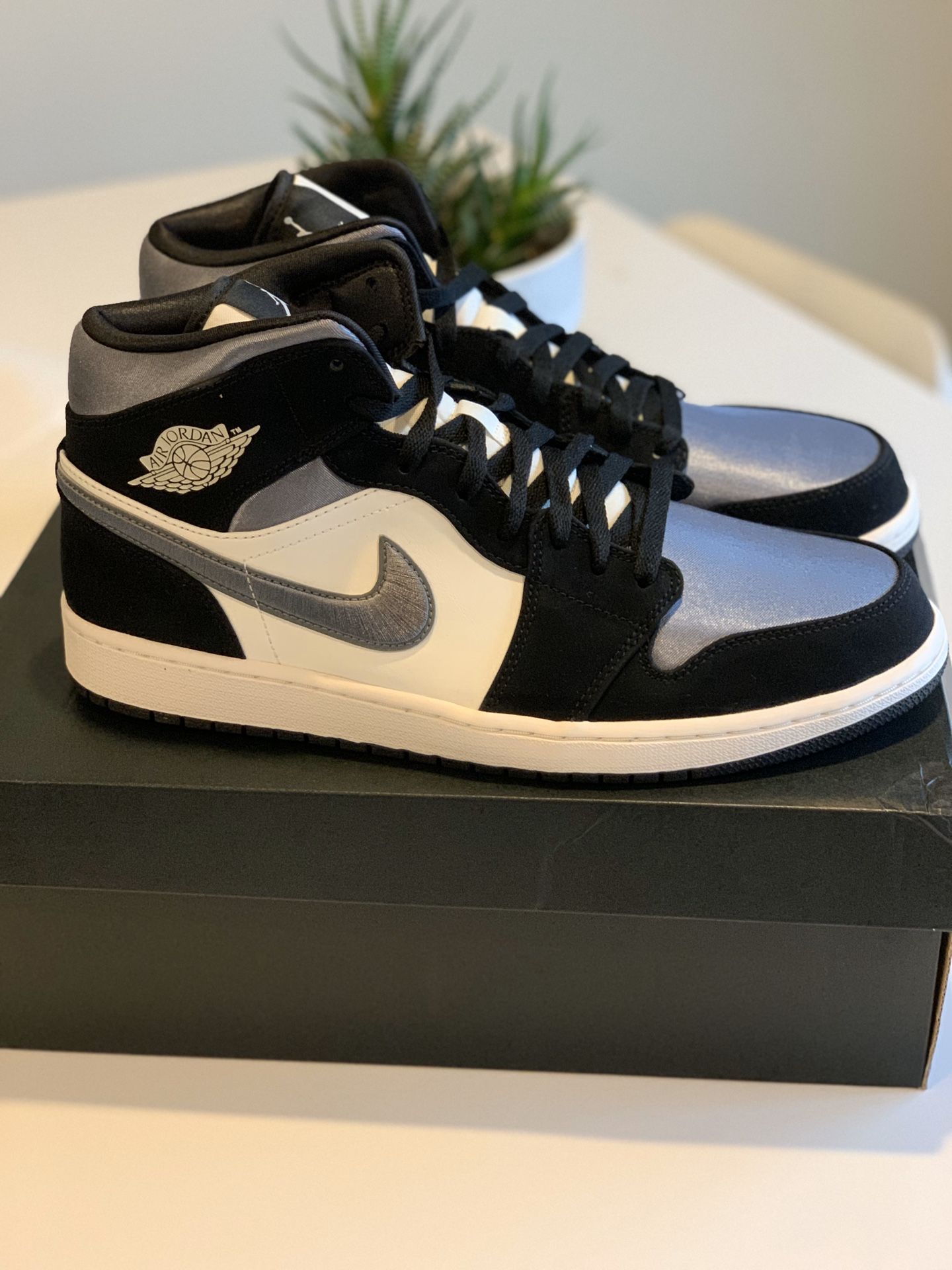 air jordan grey satin