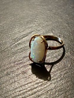 Solid gold and opal ring, Sz. 6.5