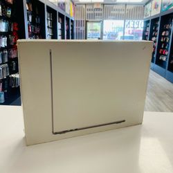 MacBook Air m2 Chip 256GB 8gbRam