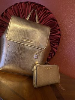 MK Back pack