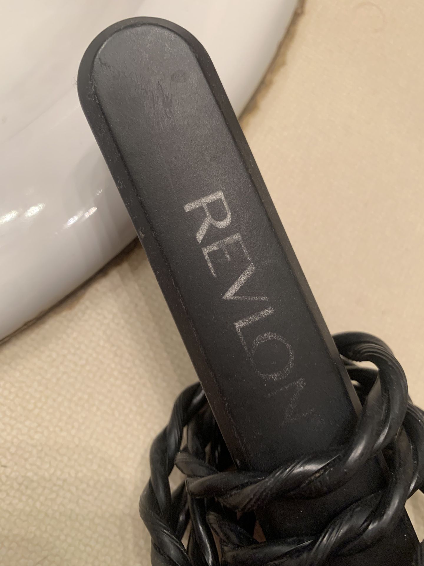Revlon Straightener / Straightening Iron